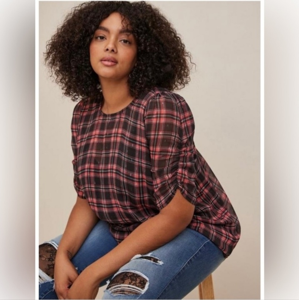 Torrid blouse with cami sz2